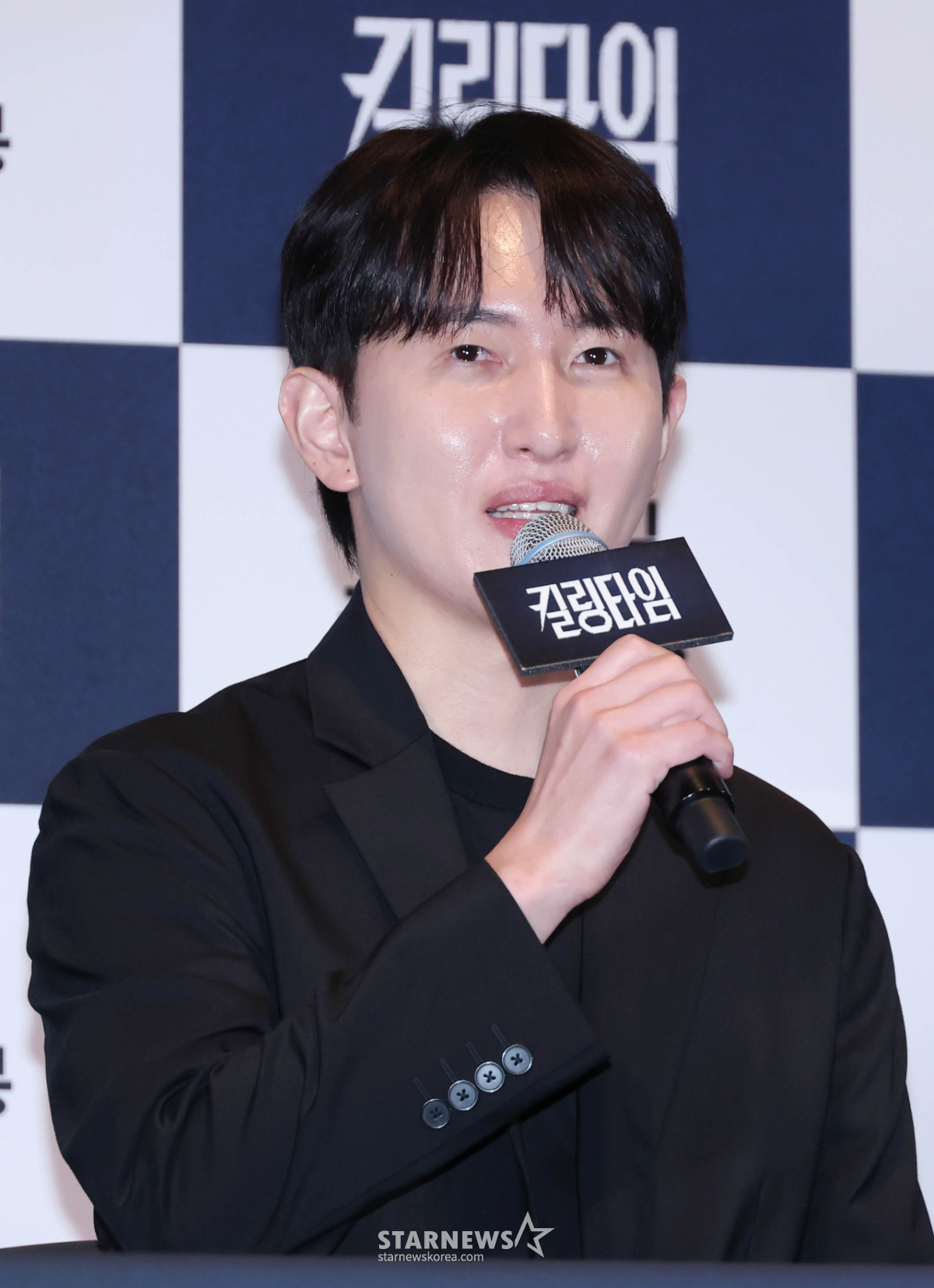 답변하는 '킬링타임' 장준엽 감독[★포토]