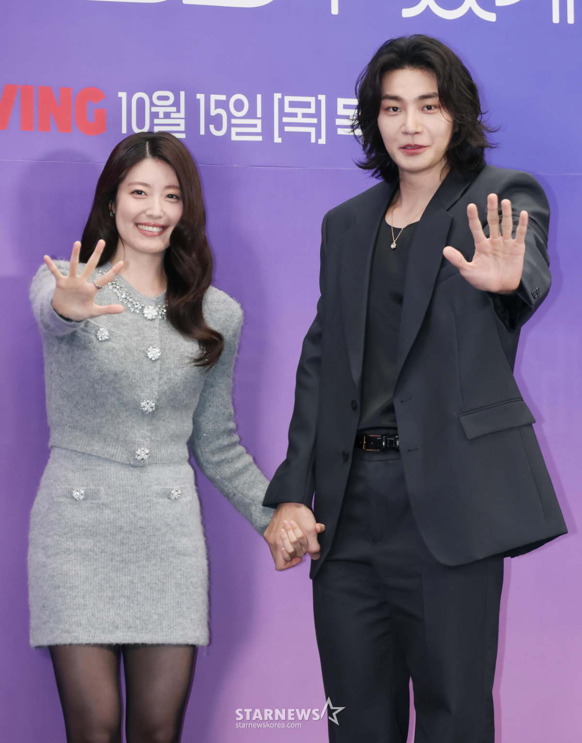 남지현-김재영 '다정한 손인사'[★포토]