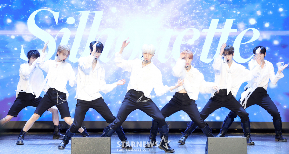 엔탑, '실루엣'으로 컴백[★포토]