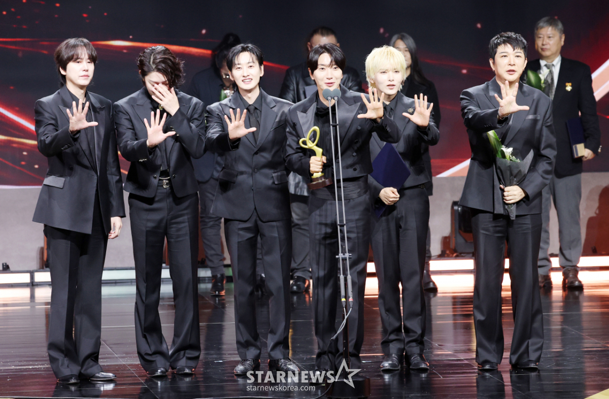 슈퍼주니어, 대중문화예술상 대통령 표창[★포토]