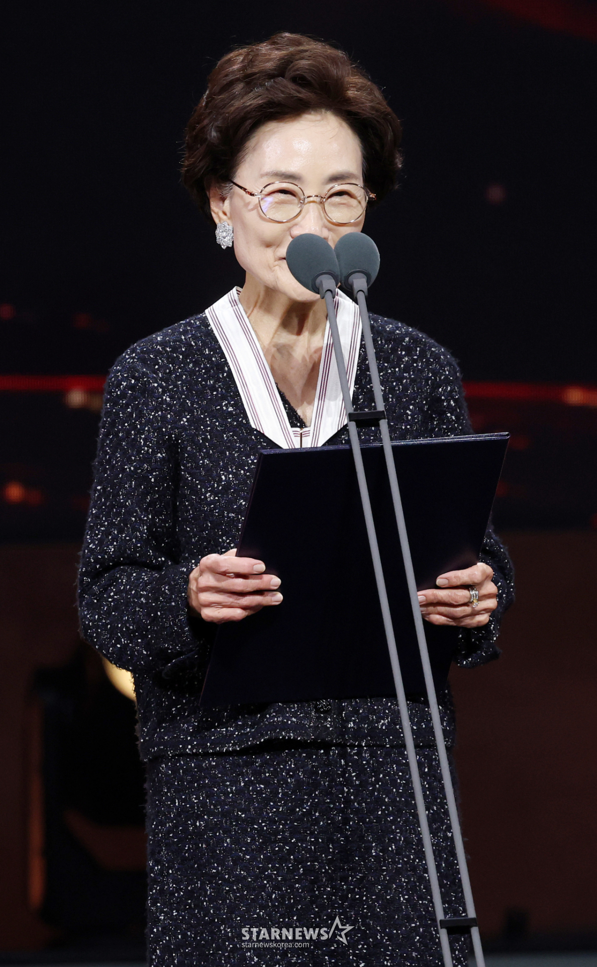 성우 박영남, 보관 문화훈장 수훈[★포토]