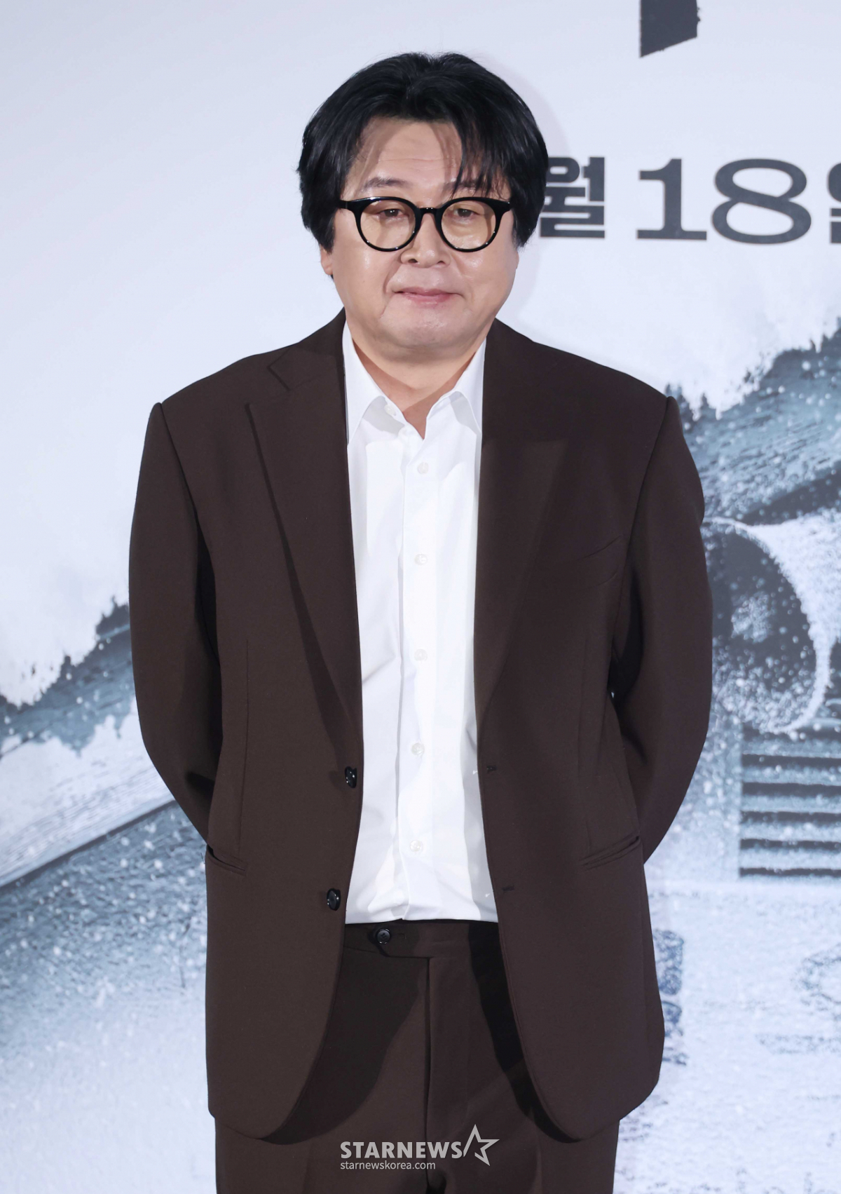 김윤석 '근엄한 미소'[★포토]