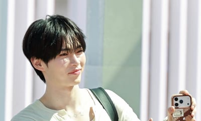 	 제로베이스원 '오랜만이에요!' 