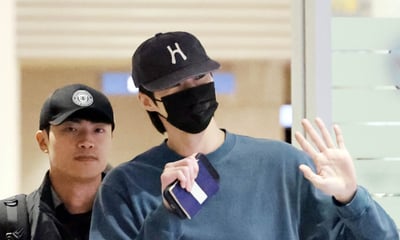 	 변우석 '스윗한 인사' 