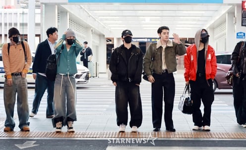 엔하이픈 '6인제재로 첫 출국' [★포토]