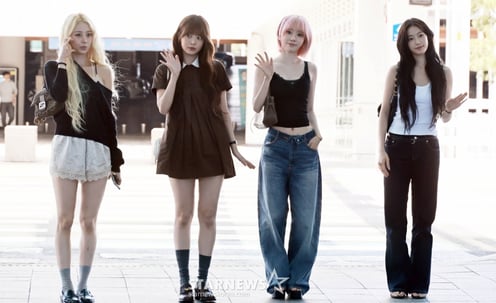 르세라핌 '인형들의 출국길' [★포토]