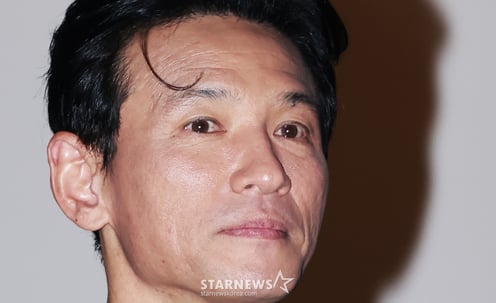 '사생활 논란' 황정민, 호프 무대인사 일정 소화[★포토]