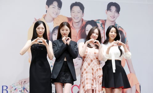 조아영-최서은-신수아-송서린, 예쁨이 4배[★포토]