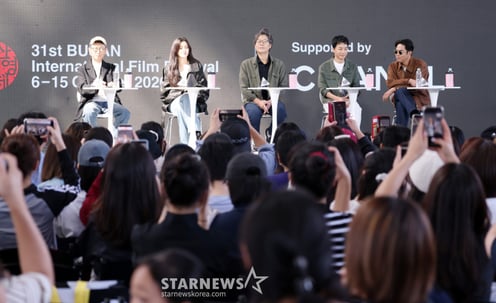 관객들과 만난 영화 '수능, 출제의 비밀' 팀[★포토]