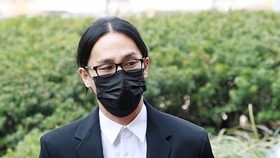 '마약 자수' 식케이, 항소심 재판 시작