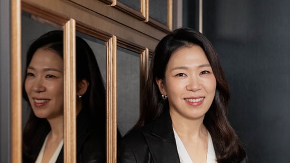 염혜란 '우아한 비주얼'