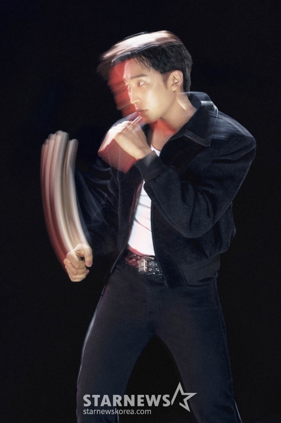 이상이 '입에서 나는 소리 아님'