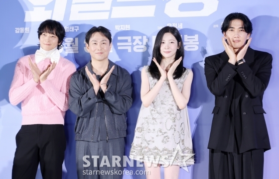 강동원-박지현-엄태구, 아이돌 트라이앵글 데뷔