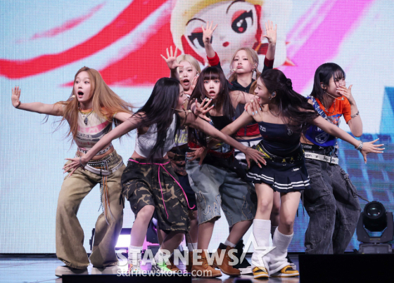 아워벌스데이 '생일 축하해 주세요!