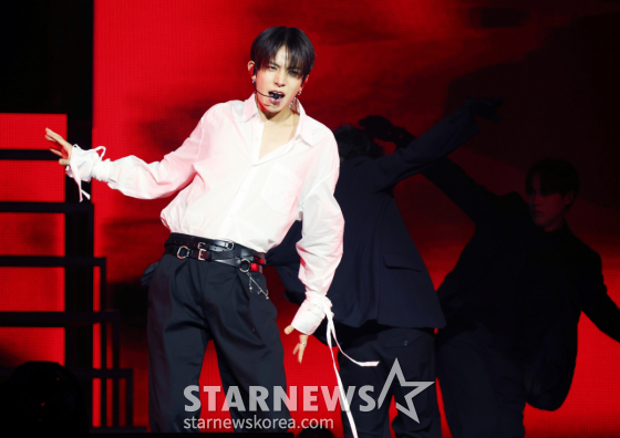 에반 '폭발적인 카리스마'