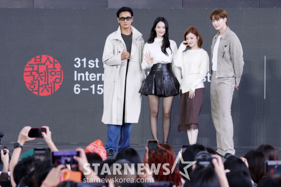 'BIFF' 관객들과 만난 '재혼황후' 팀
