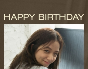BLACKPINKジス、誕生日にお祝いの??投稿