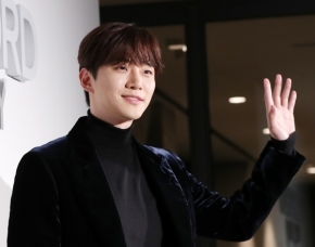 JUNHO、軍服務中にも寄付活動