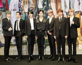 NCT DREAM、1stフルアルバムが??外のチャ?ト席?