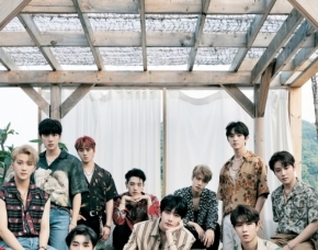 Golden Child、フォ?ブスが集中照明…ビルボ?ド最高デビュ?記?