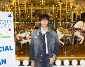 Джин из BTS устроил уникальную автограф-сессию на карусели — Впервые в K-pop! 100 кругов на аттракционе