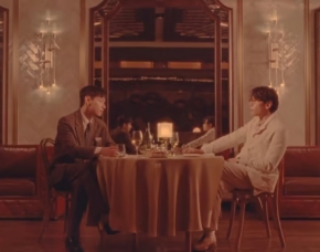 BTS VX朴孝信公开《Winter Ahead' Cinematic Still》MV，像美国吃饭的场面