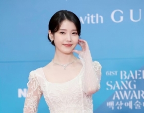 IU、誕生日を記念して寄付実行