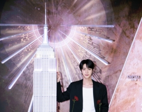 “ARMY的爱是所有一切可能的源泉” BTS JIN的《Echo》点亮纽约帝国大厦