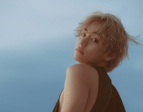 “HOT BADY”防弹少年团V，夏季代表男偶像1位