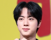 防弹少年团完整体回归在即，Jin在Star Ranking 男偶像排名中位列第三