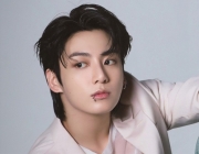 BTS柾国，Spotify3亿播放量累计7首，Kpop Solo最多“新纪录”