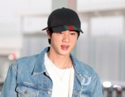 完整体倒计时，防弹少年团JIN在明星排名男子偶像占据第三