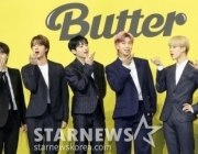 防弾少年団、来年完全体カムバック…「7月から準備開始」